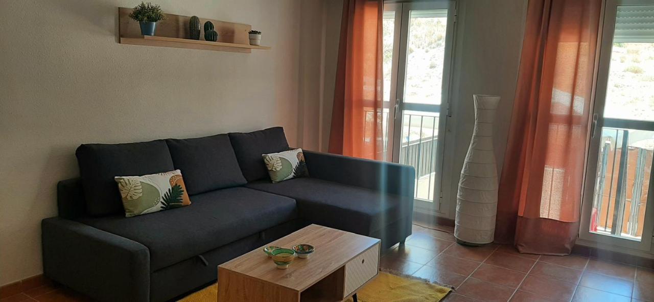 La Casa De La Fama - Apartamento Con Patio Exterior Карбонерас Екстер'єр фото
